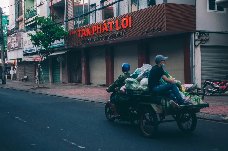 Đưa đón tận nhà
